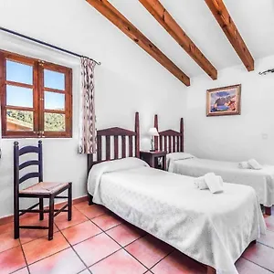 Tomas Villa Pollensa